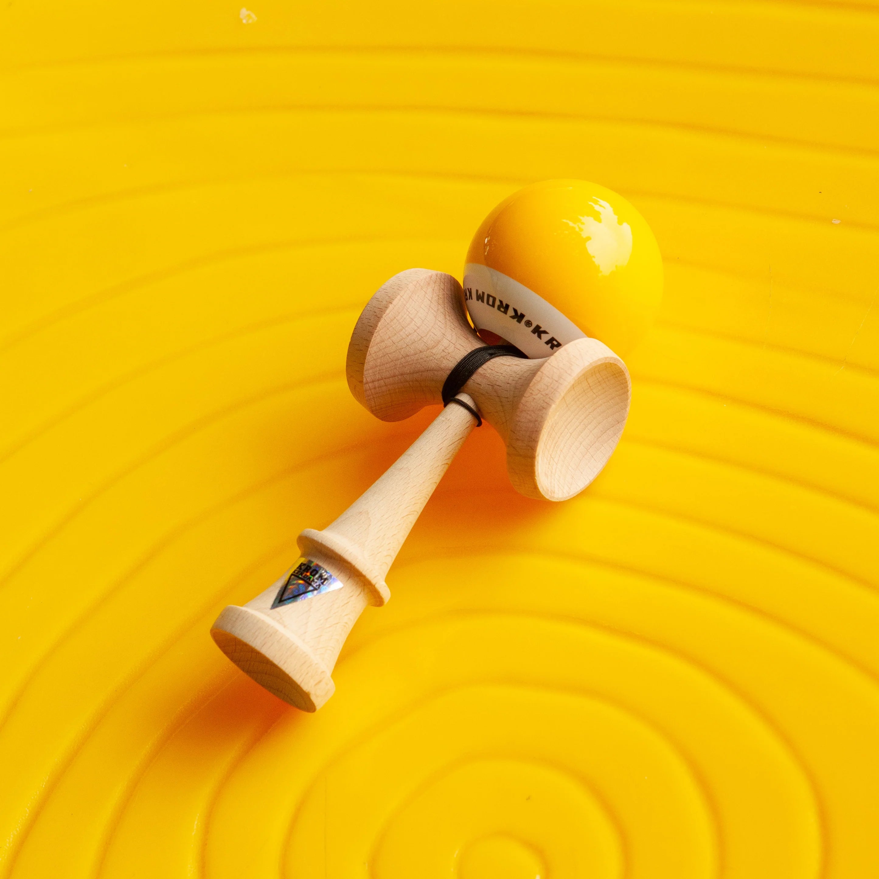 krom_pop_lol_yellow