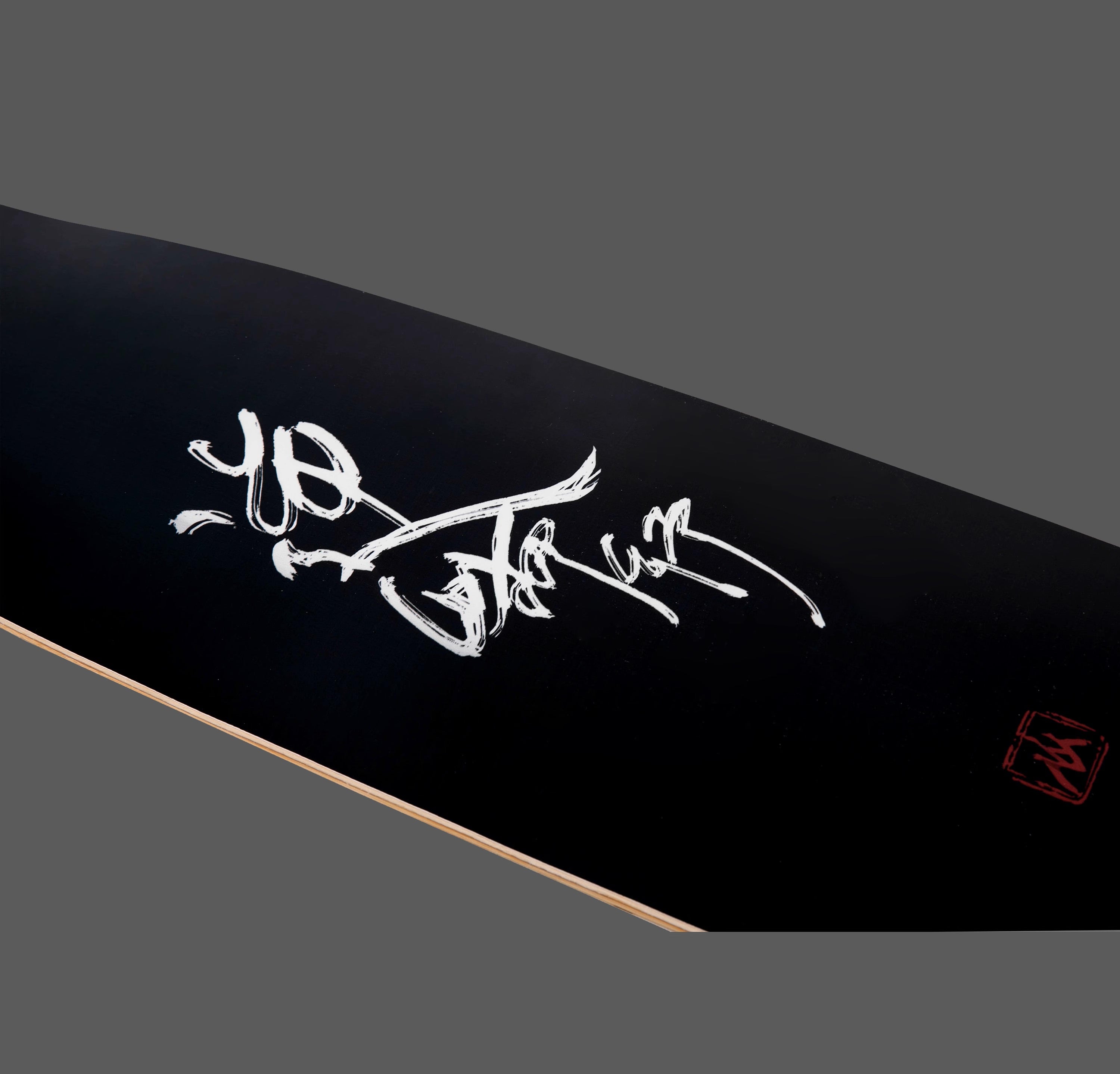 Nishan-112-Series-Obsidian