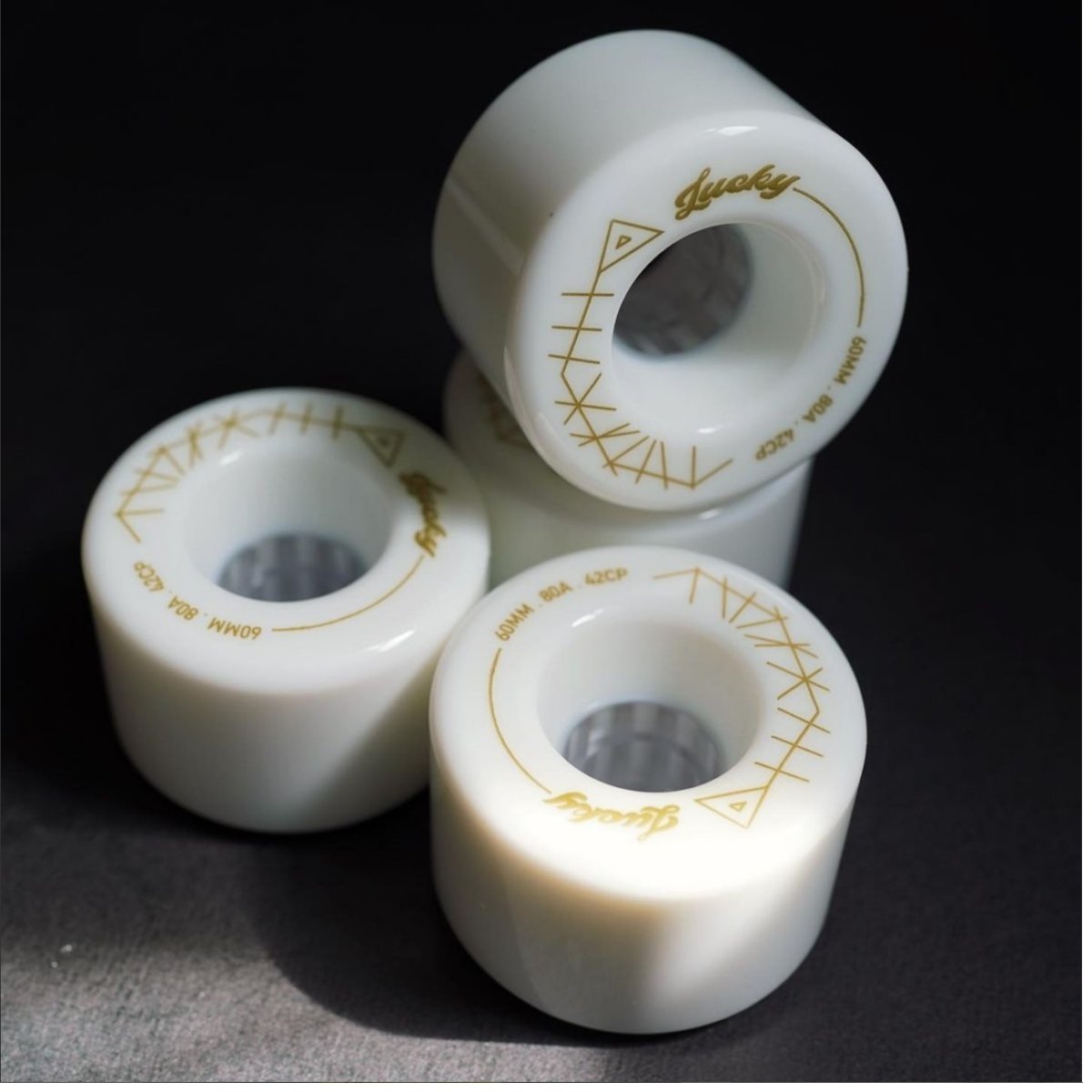 Lucky Wheels - Archetype Sixties - White - 60mm / 80a (Set of 4 Wheels)____True Supplies