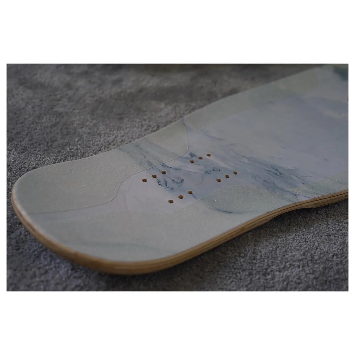 Travelol - Marble 43 White____True Supplies