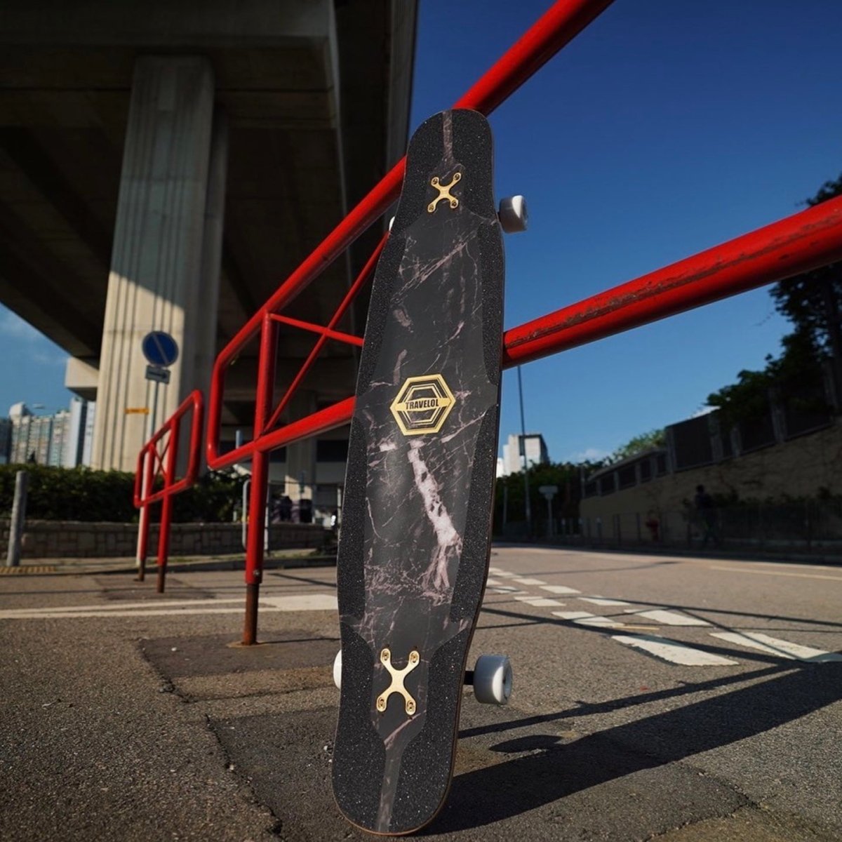 Travelol - Marble 46 Black____True Supplies