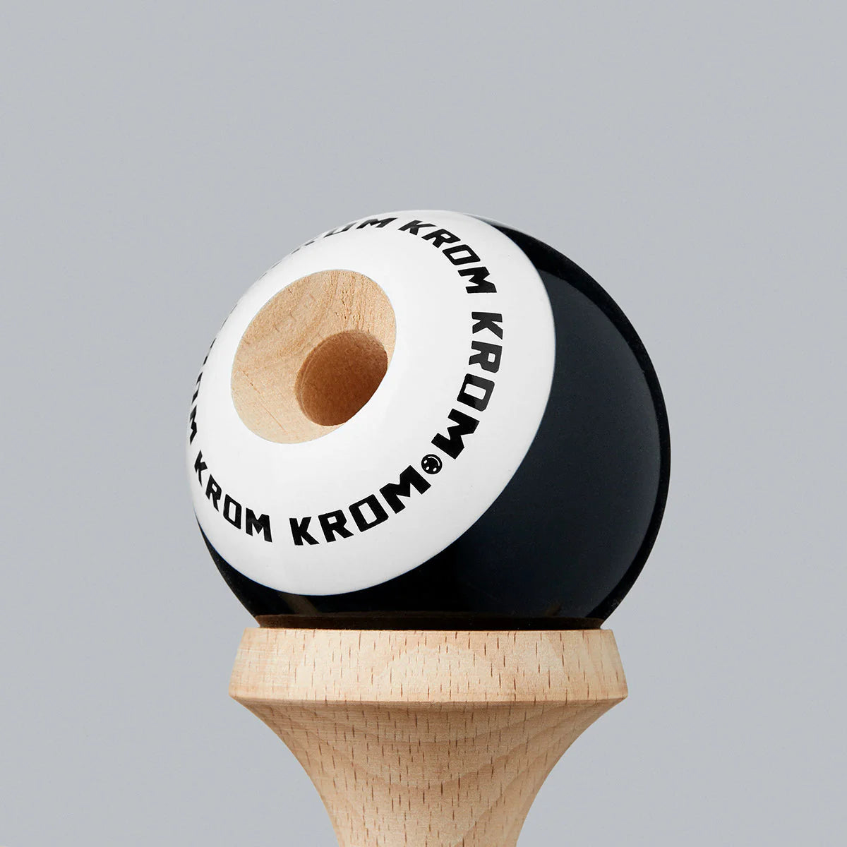krom_pop_lol_black