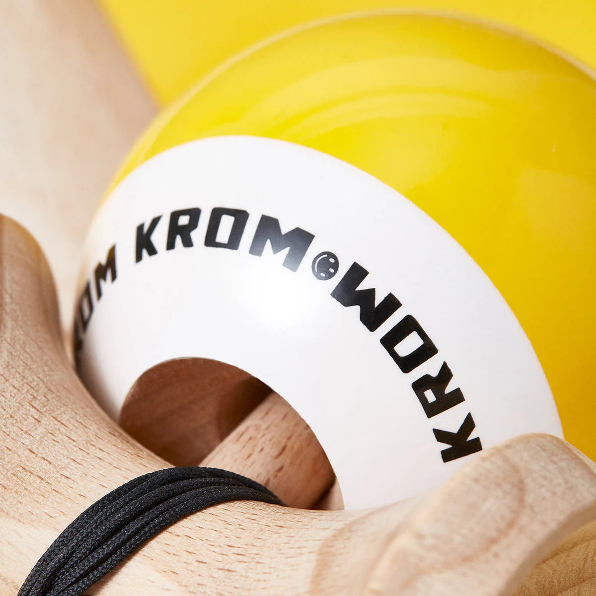 krom_pop_lol_yellow
